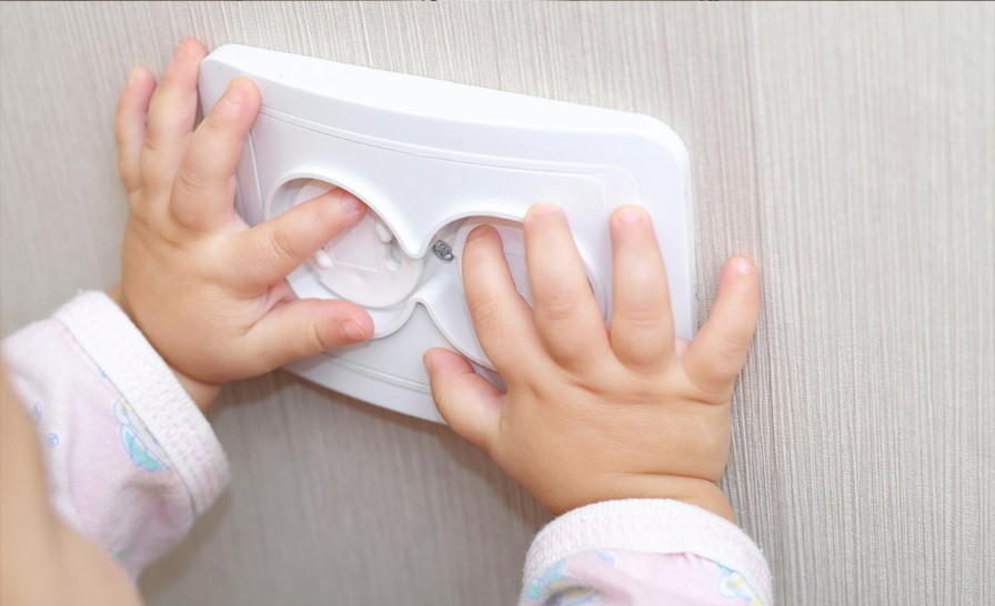 برق درون پریز برق و سیم ها کل دیوارها خونه چیه!؟ چرا نمیشه مستقیم ازش استفاده کرد!